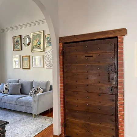 Large, Luxurious Family In Biella's Historic Center *