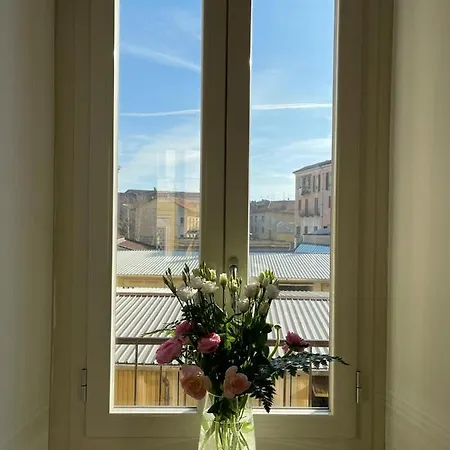 Apartamento Large, Luxurious Family In Biella's Historic Center