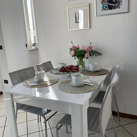 Large, Luxurious Family In Biella's Historic Center Biella