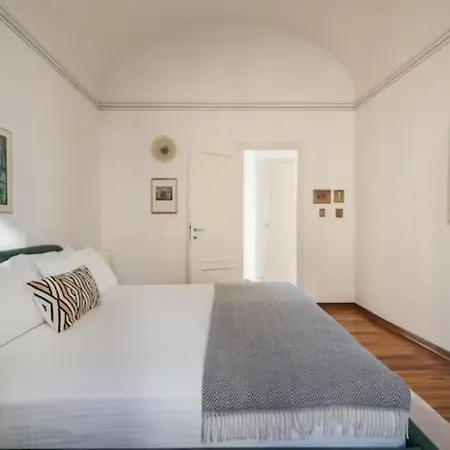 Large, Luxurious Family In Biella's Historic Center Apartment
