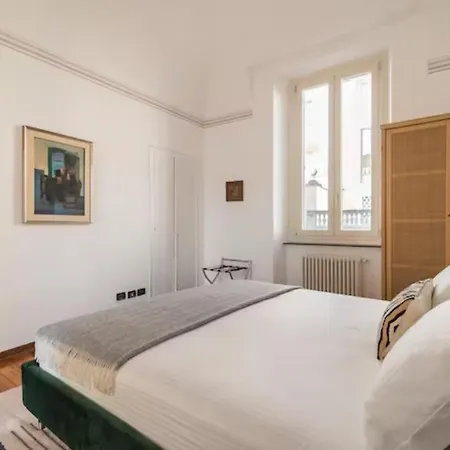 Apartamento Large, Luxurious Family In Biella's Historic Center Biella