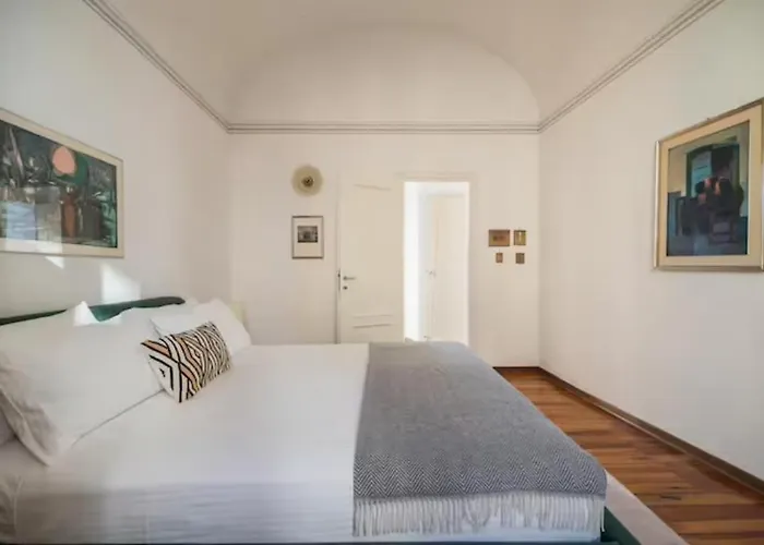 Large, Luxurious Family In Biella's Historic Center Διαμέρισμα