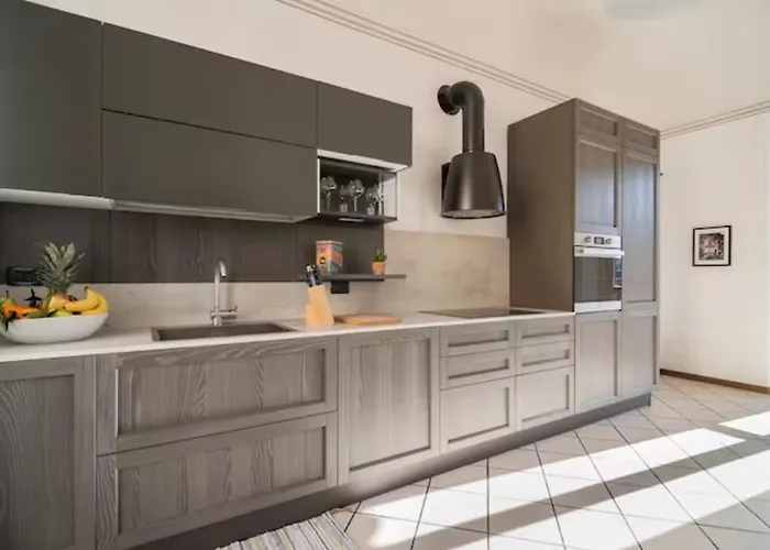 Διαμέρισμα Large, Luxurious Family In Biella's Historic Center